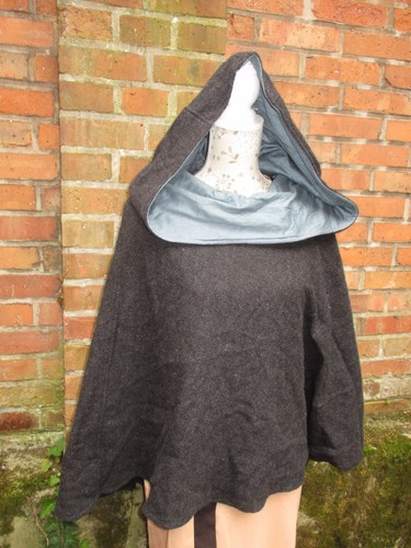 Poncho pullover kaputze - poncho,